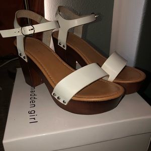 Madden Girl white heels - size 9